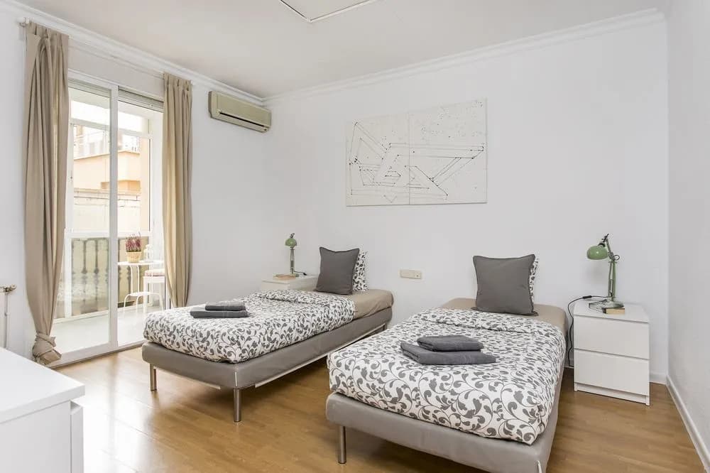 Stunning Apartment Bruc - photo 13