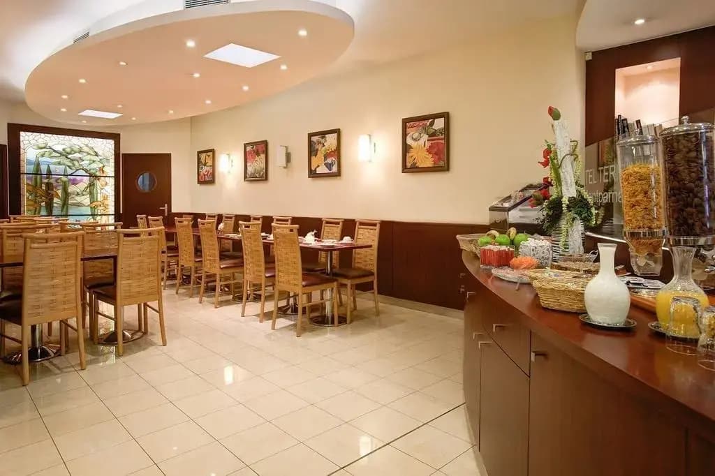 Hôtel Terminus Montparnasse - photo 16