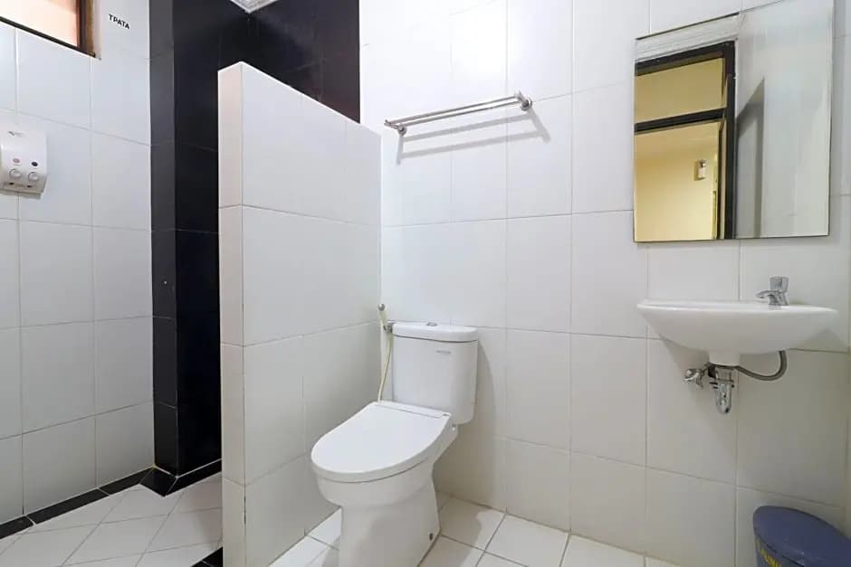 C One Hotel Pulomas - photo 9