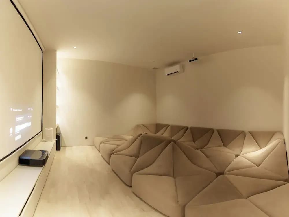 Lux Retreat 4BR Ocean Villa in Uluwatu - photo 1