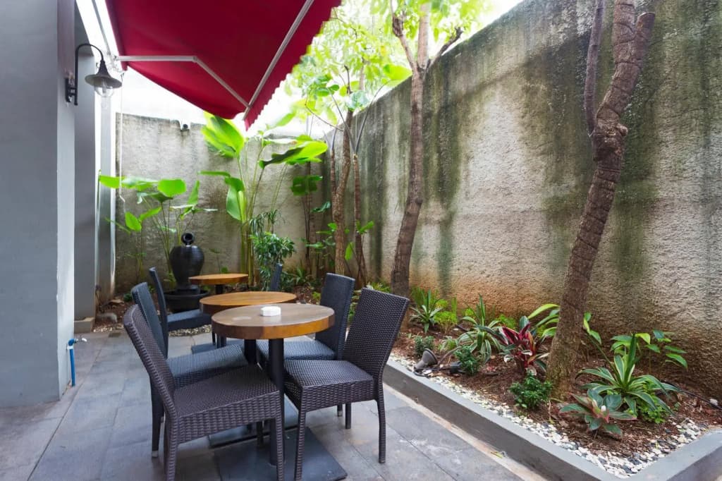 RedDoorz Plus near Blok M Square - photo 9