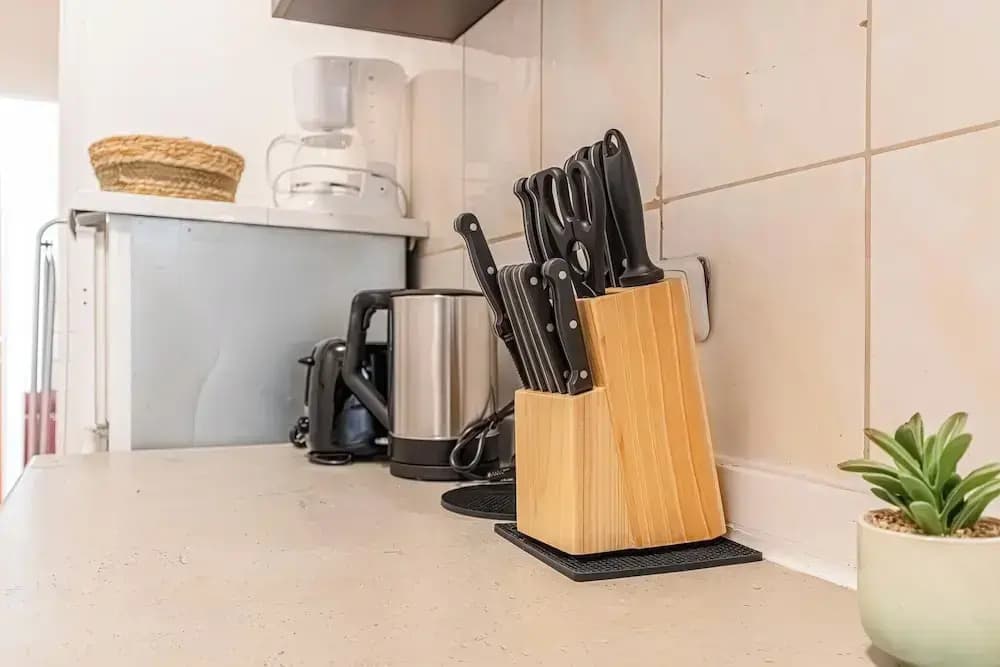 1BR Apt Near Westbahnhof Station - photo 10