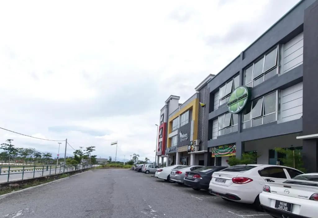 Clover Hotel Ipoh - photo 1