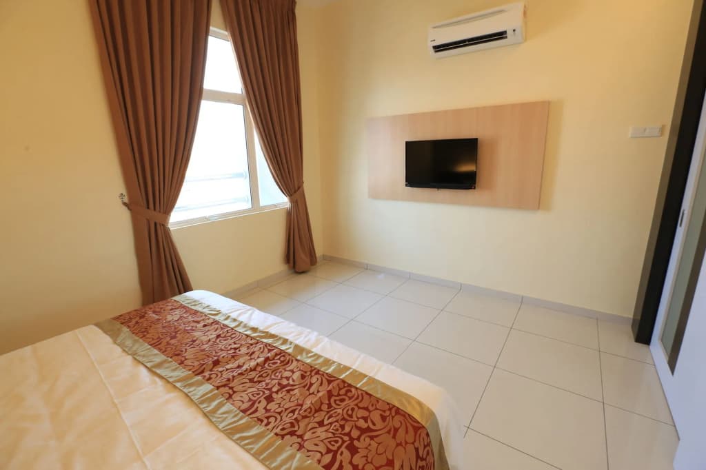Supreme Hotel - photo 6