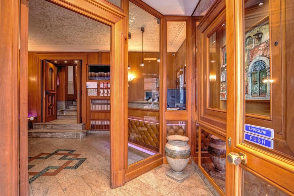 Hotel Verona - photo 44