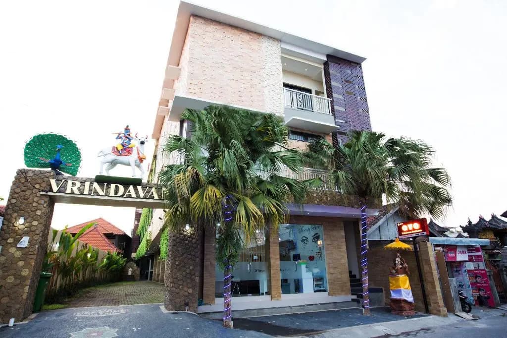 Oyo 1949 Vrindavan Residence - main photo