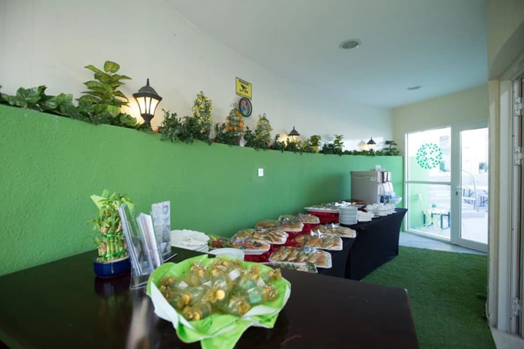 Green Garden Hotel - photo 18