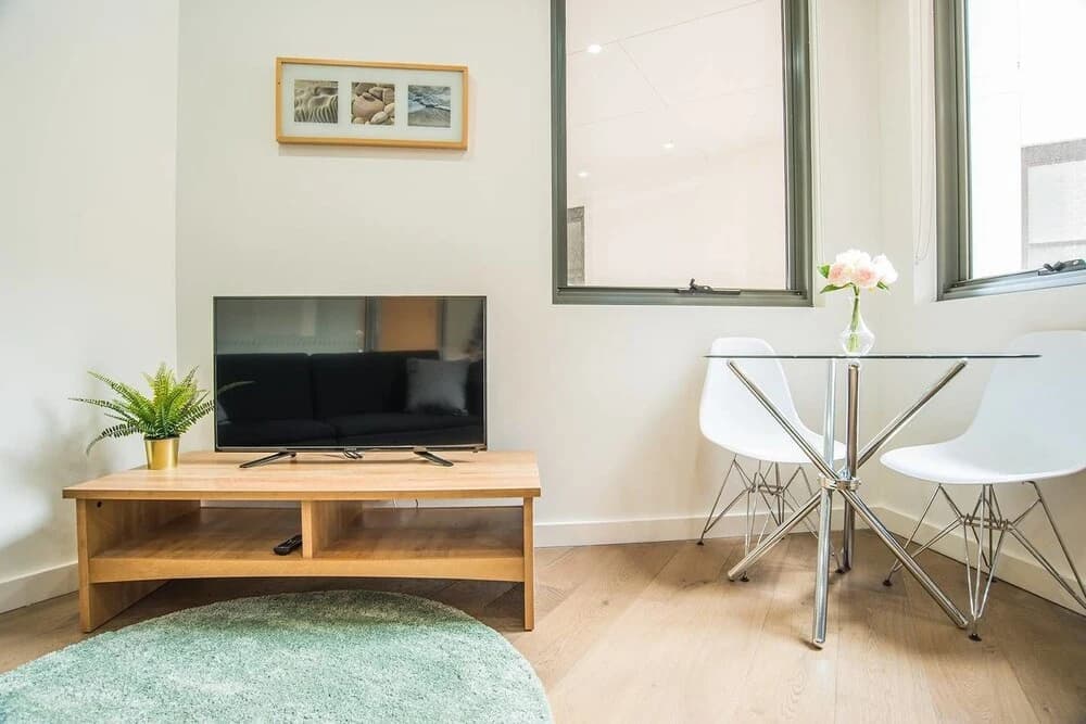Cozy Studio Near Eastvilliage Shopping Center - photo 3