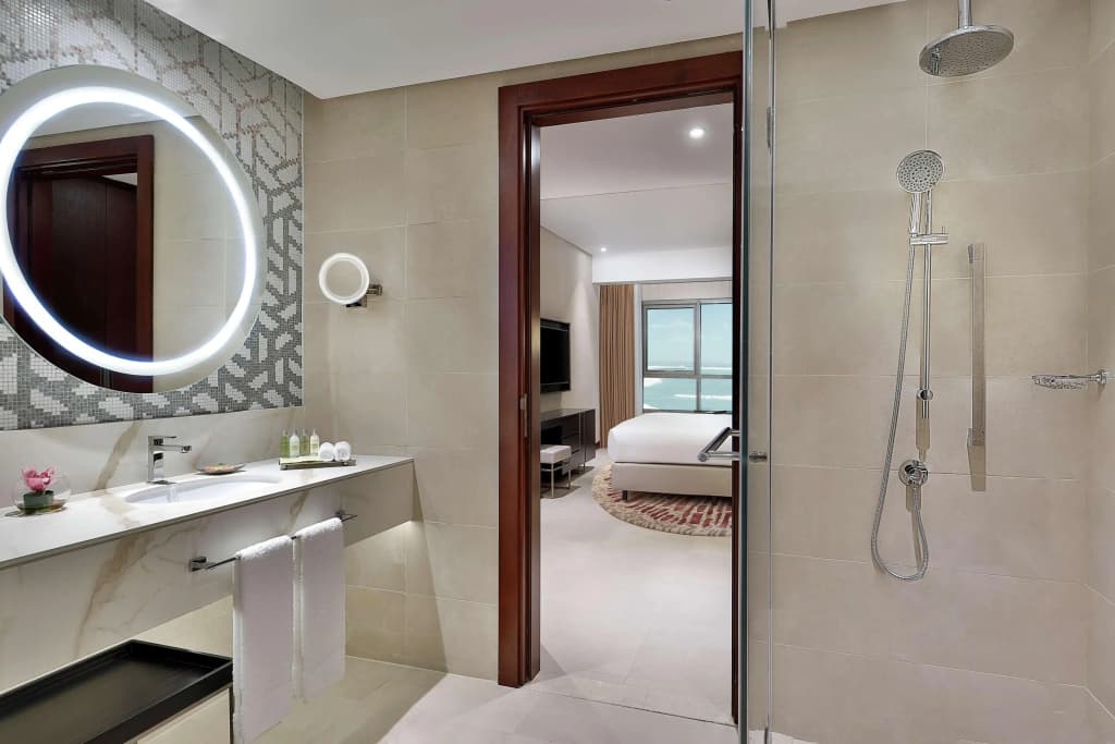 Hilton Doha The Pearl - photo 21