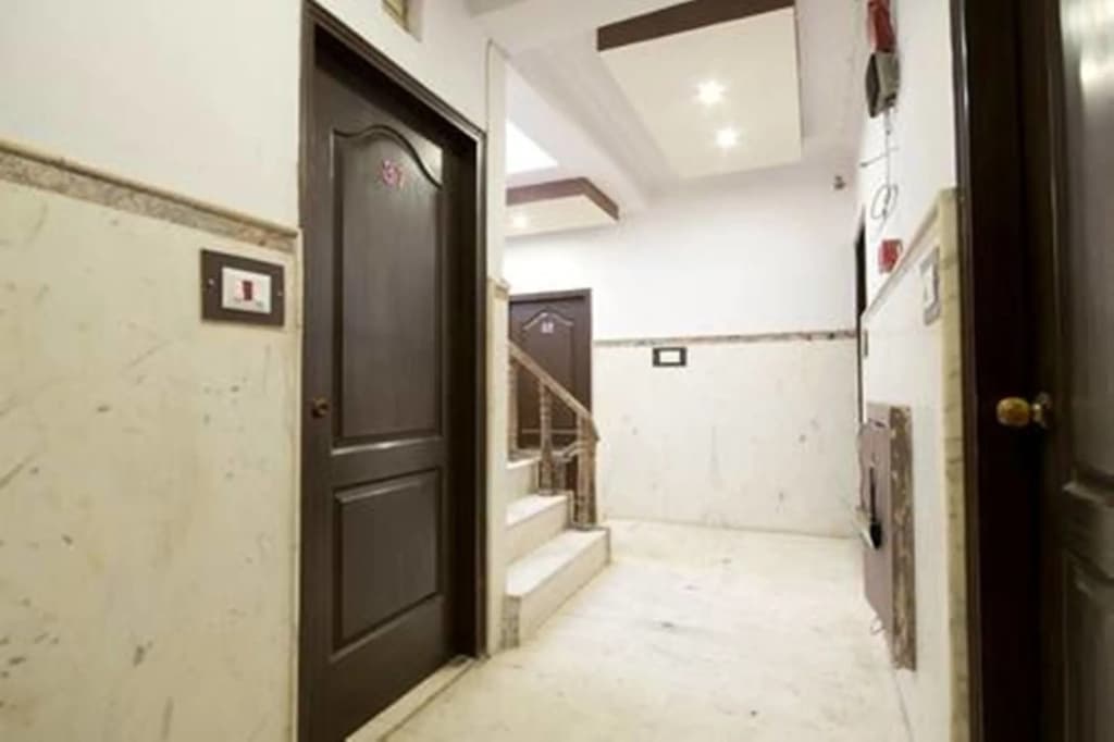 Hotel The Spot - photo 12