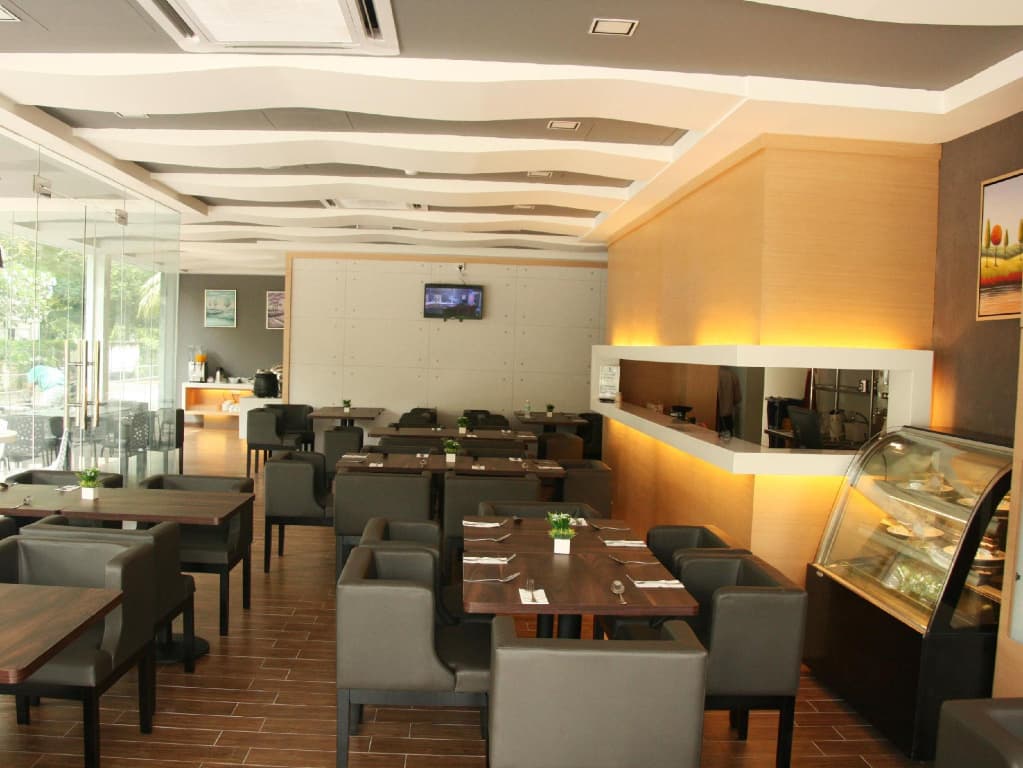 Lumut Suites - photo 14