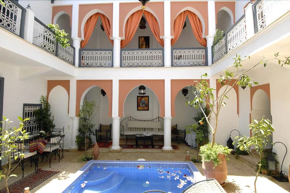 Dar Shana - main photo