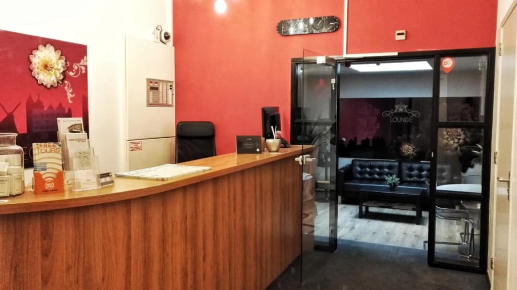 Rembrandt Square Hotel - photo 18