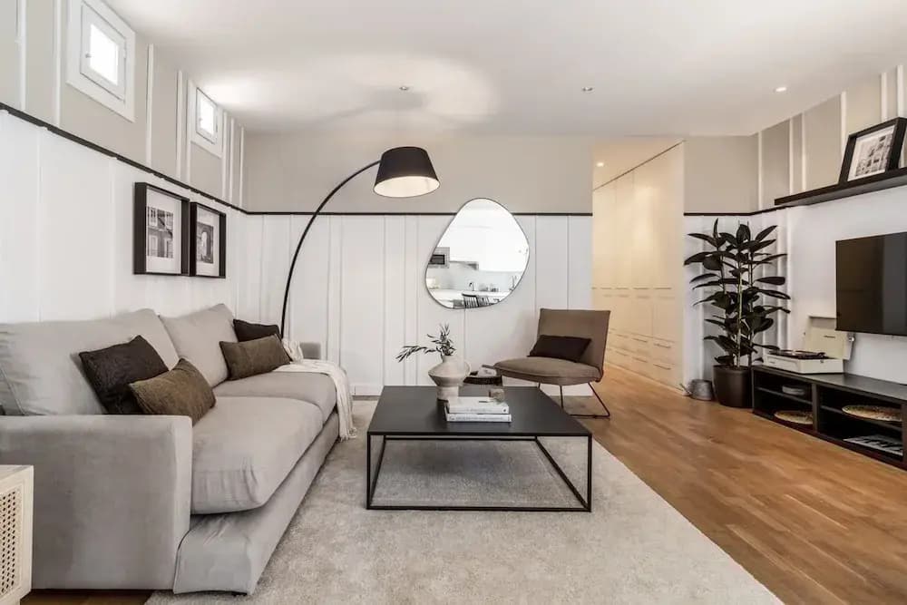 Oeste - 2 Bedrooms in Chueca - photo 5