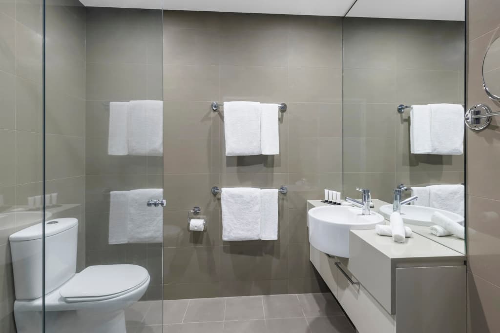 Holiday Inn & Suites Sydney Bondi Junction by IHG - photo 39