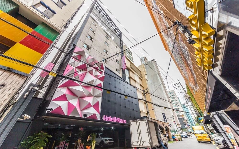 Sinchon Momo - photo 1