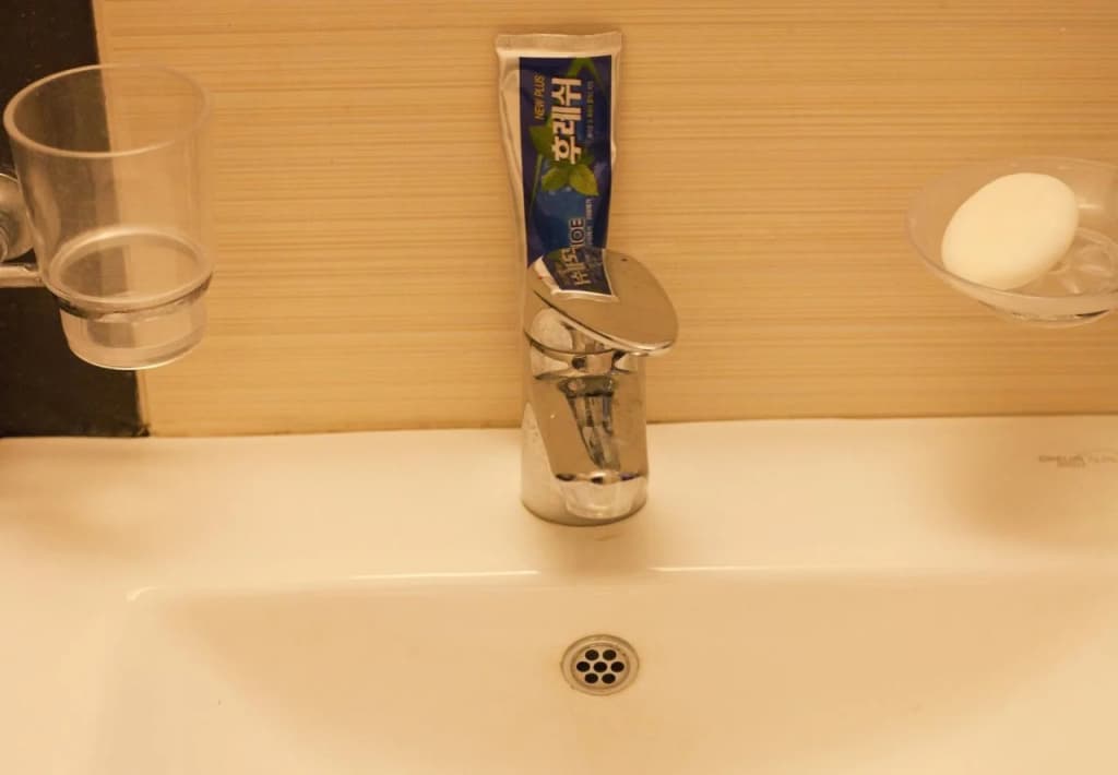 Rich Hotel - photo 6