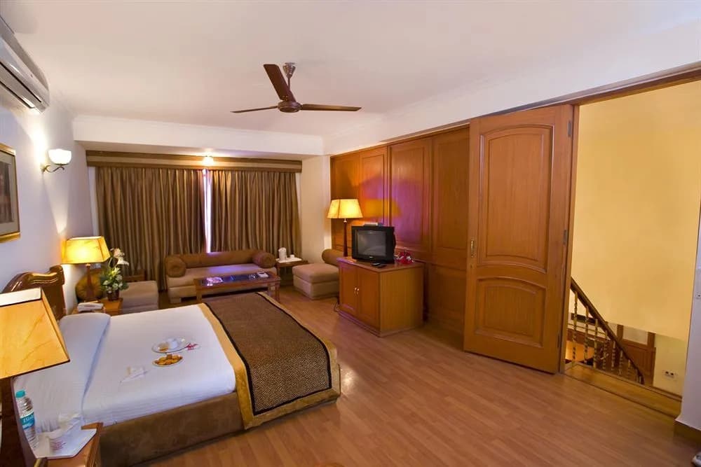 The BMK Hotel - photo 20