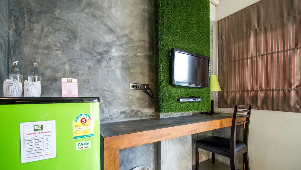 B2 Green Boutique & Budget Hotel - photo 15