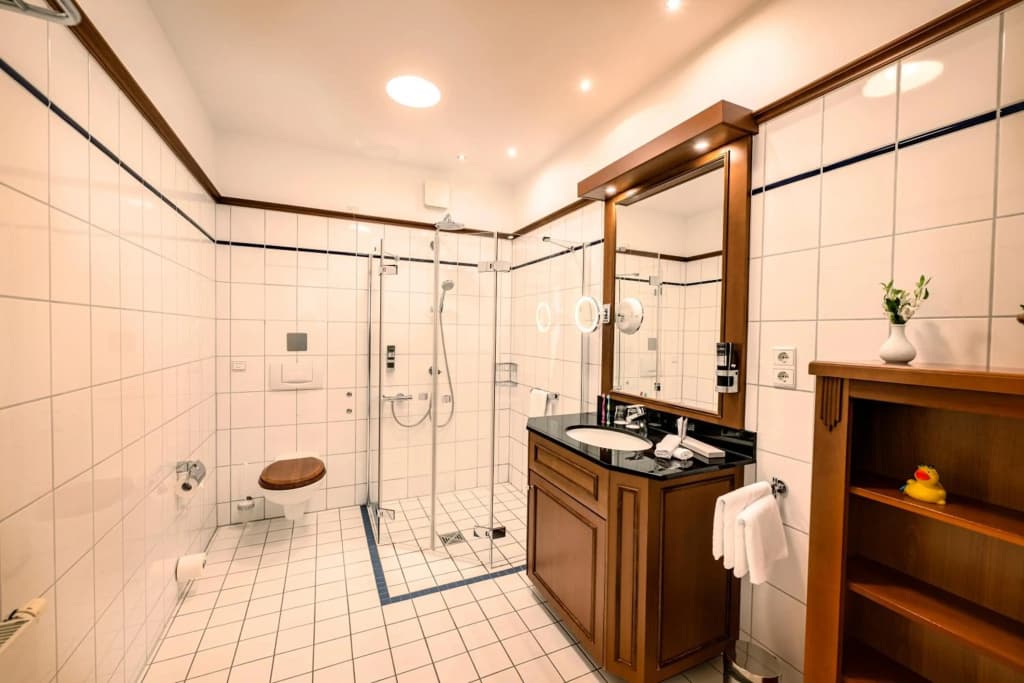 Louisa's Place - photo 7