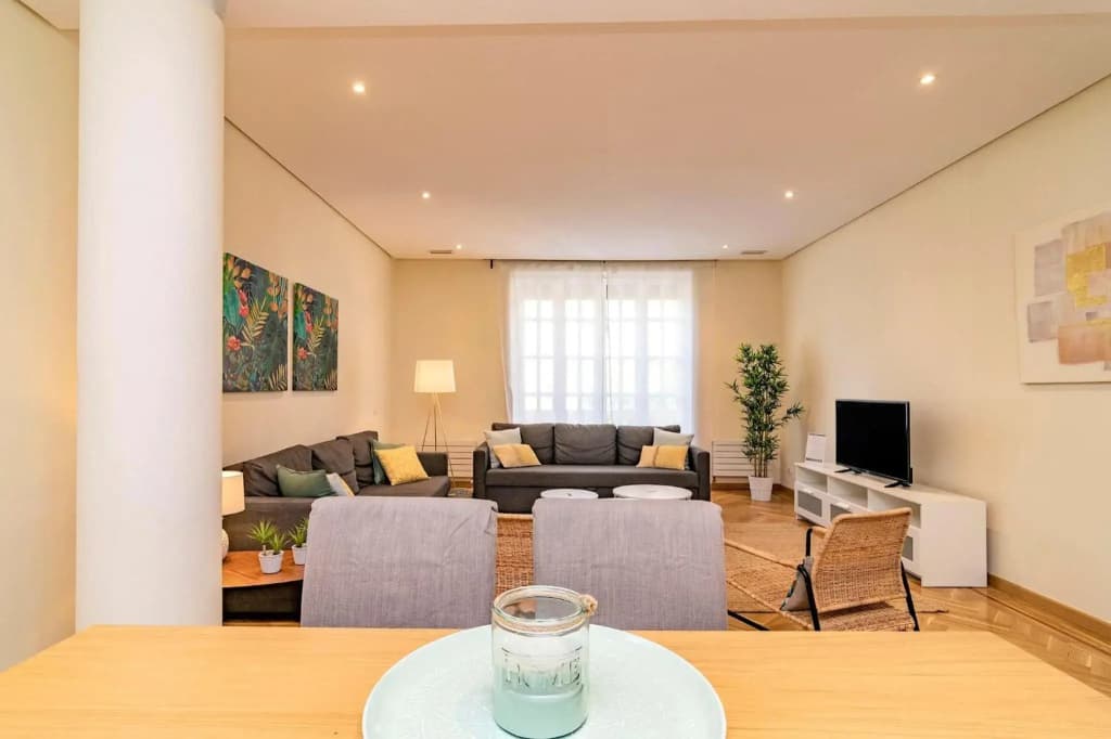 Velazquez Suites - photo 38
