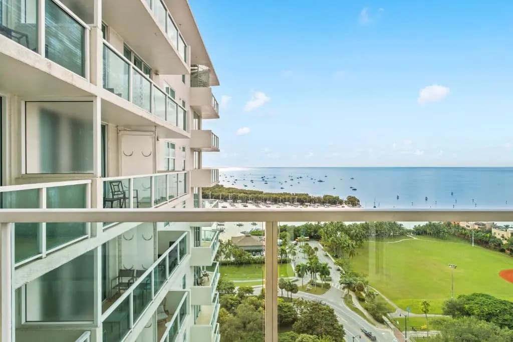 Mutiny Park by SoFLA Vacations - main photo