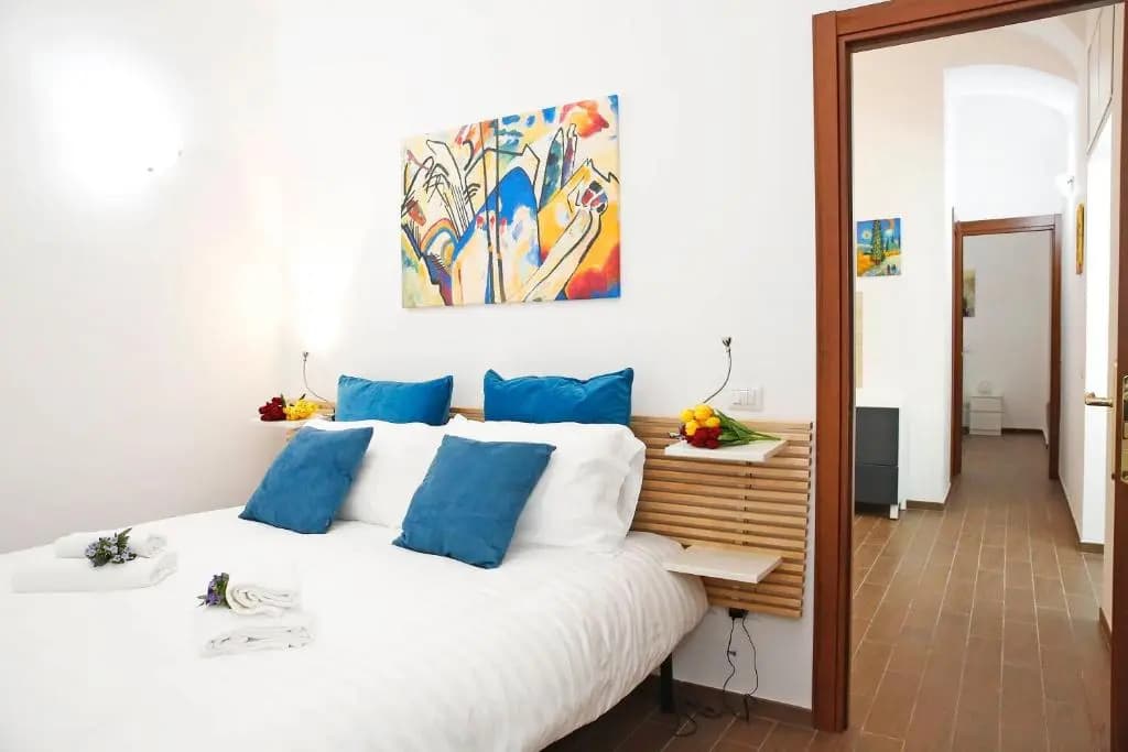 Castel Sant Angelo's Harmonious Apartment - photo 4