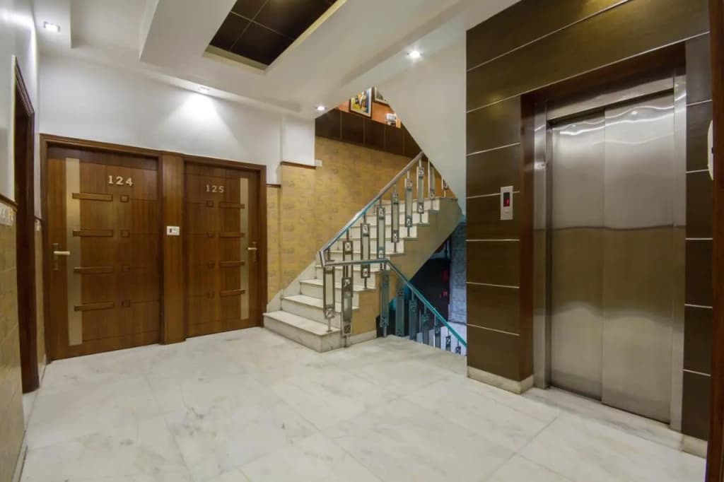 Hotel Aster Inn - photo 9