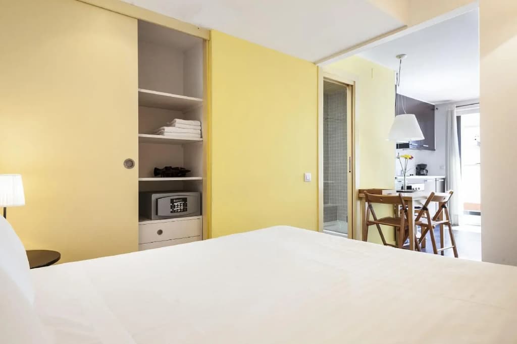 Inside Barcelona Apartments Esparteria - photo 21