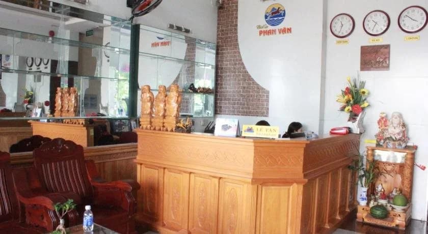 Phan Van Hotel - photo 9