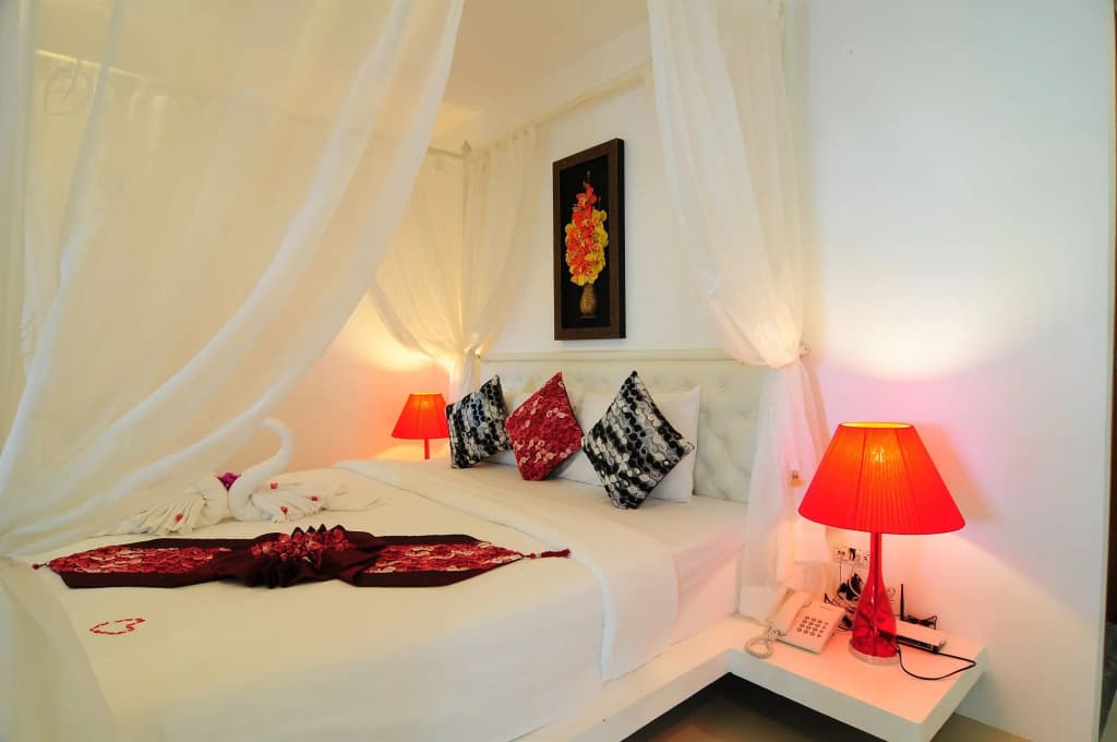Grand Bleu Ocean View Pool Suite - photo 3