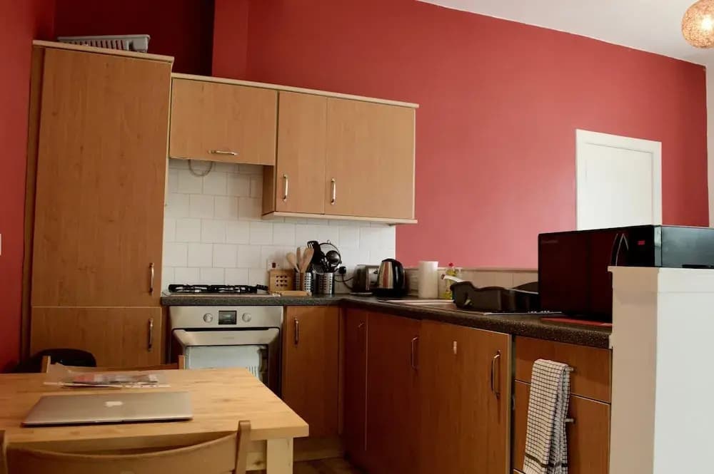 Royal Mile 2 Bedroom Flat - photo 9