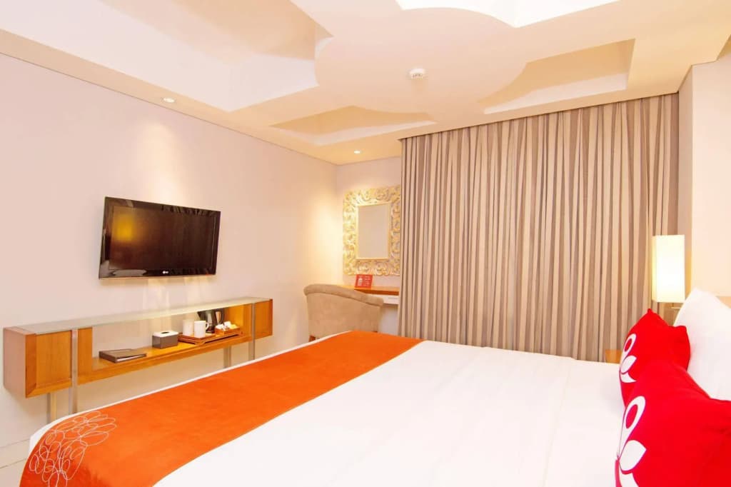ZEN Rooms Kuta Sunset Road - photo 4