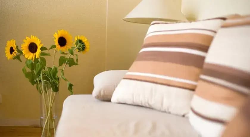 Quartier Latin Apartment - One-Bedroom Apartment - photo 5