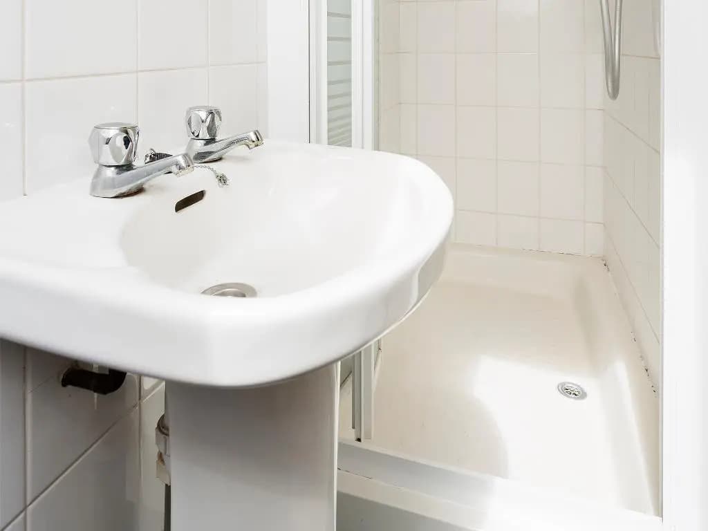 Veeve  5 Bed House Burghley Road Tufnell Park - photo 1