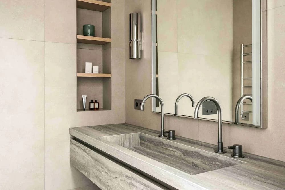 Mondovi Luxury Suites - photo 16