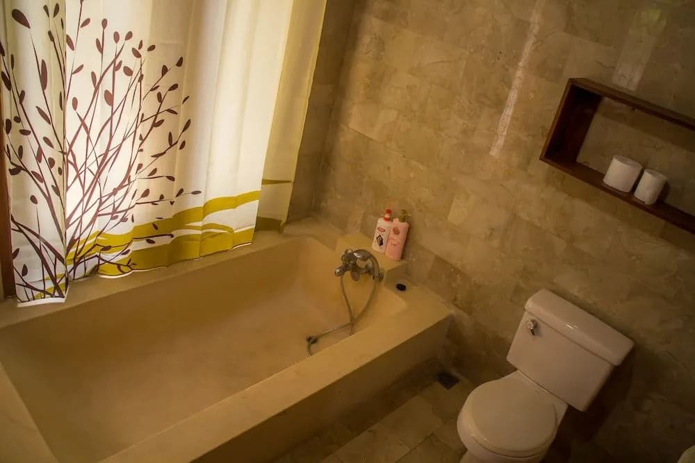 Sunrise Hotel - photo 10