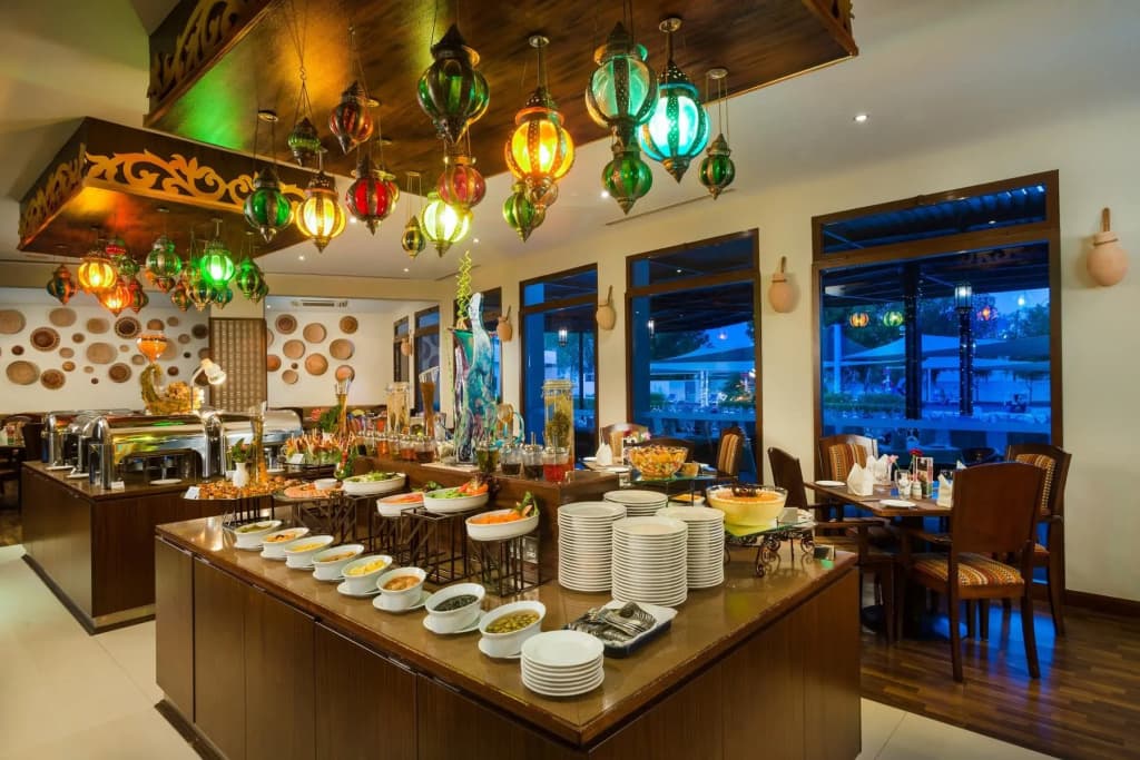 Al Falaj Hotel - photo 28