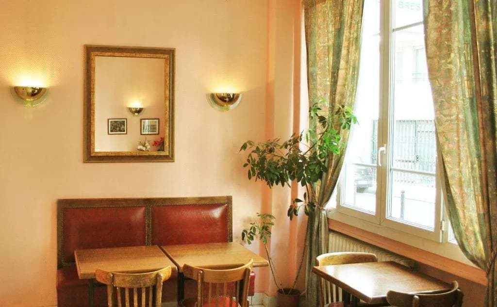 Hotel Avenir Jonquiere - photo 6