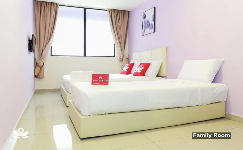 Charisma Hotel - photo 7