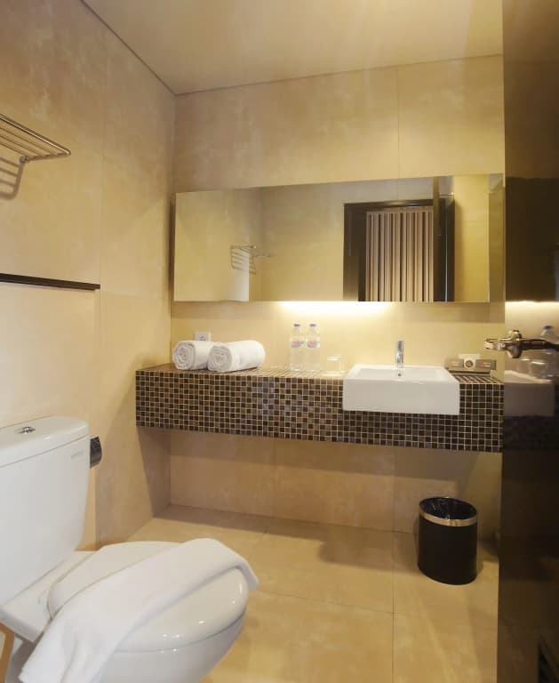Cabin Hotel - photo 10