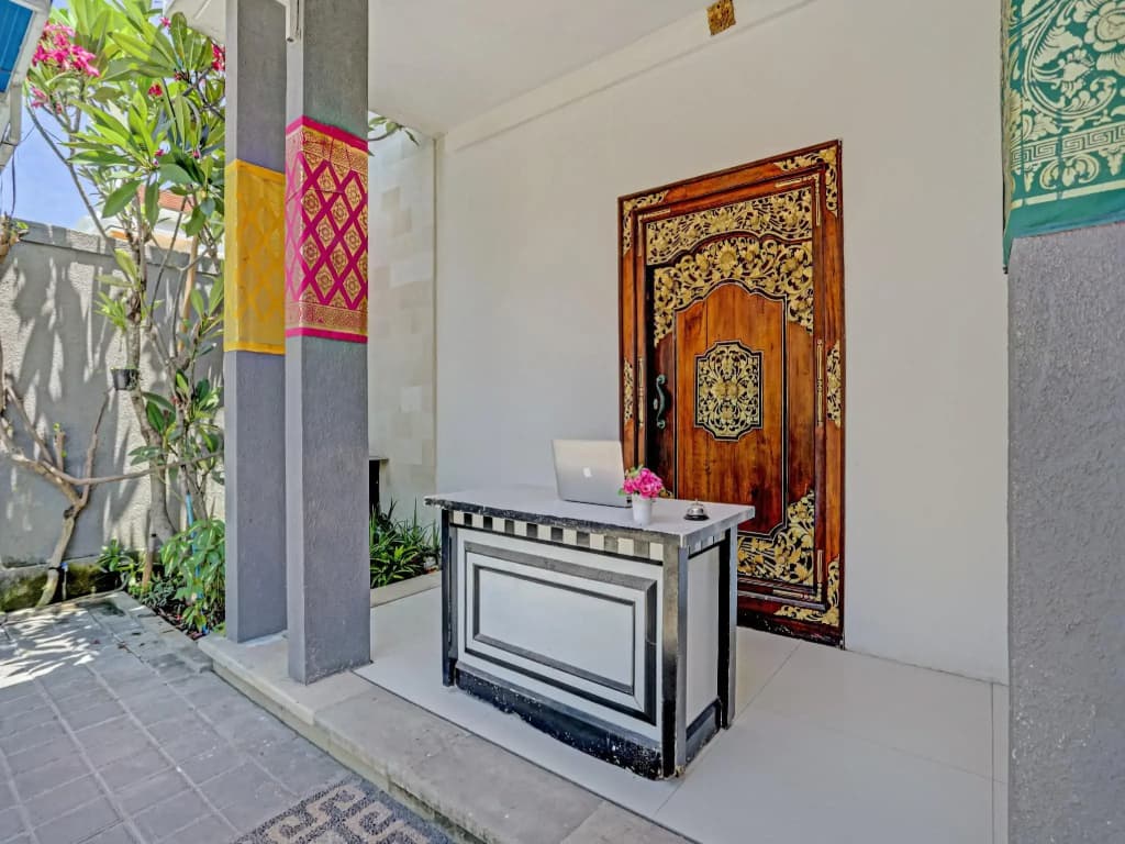 OYO 3856 Tizta Suites Bali - photo 8