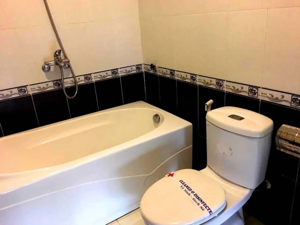 Bao Quyen Hotel - photo 9