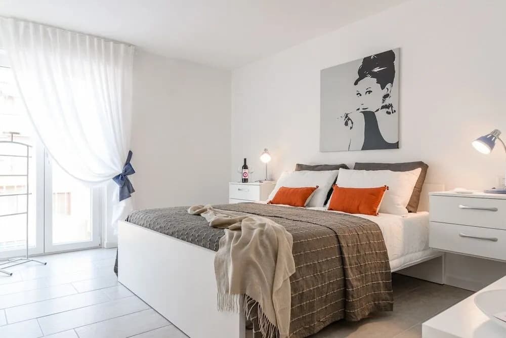 Hintown - Marina's White Apartment - photo 15