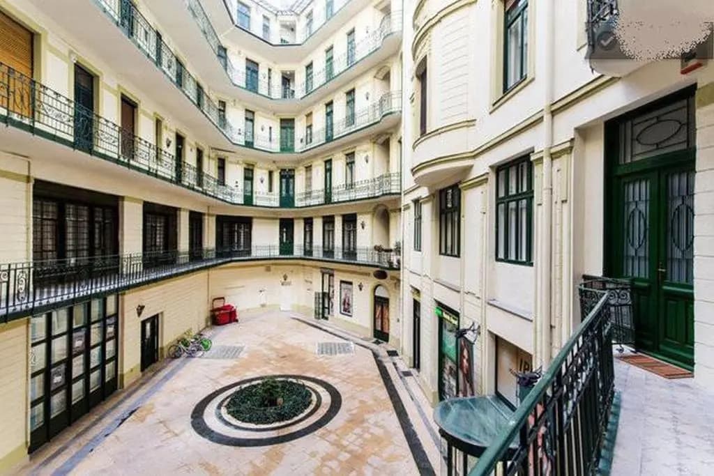 Private apartment Centertown - main photo