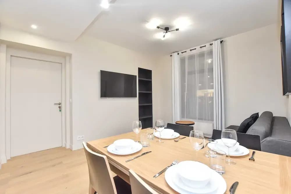 Peaceful Apartment - 2br/6p - Chaillot - photo 8