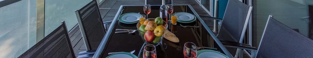 Unique Rentals - Seafront Lux Suite - photo 13