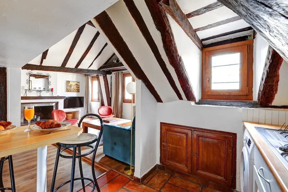 Cozy 2BR in the Heart of Île Saint-Louis - photo 9