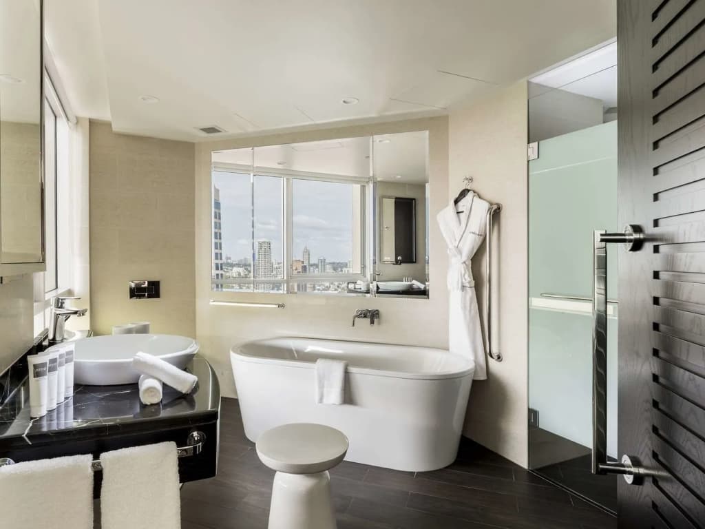 Swissotel Sydney - photo 10