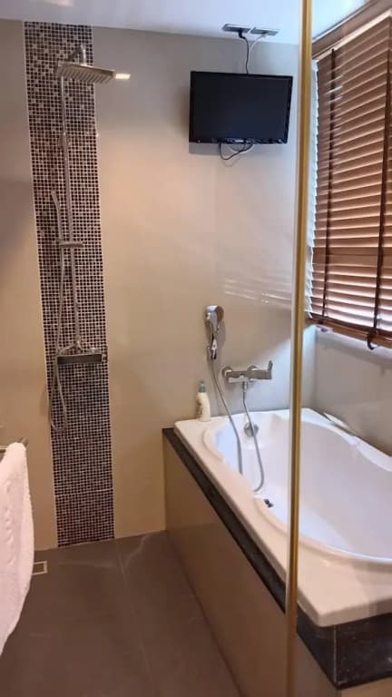 J Residence Thonglor 8 - photo 8